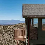 Summit Sanctuary, 3 Bedrooms, Sleeps 8, Mountain Views